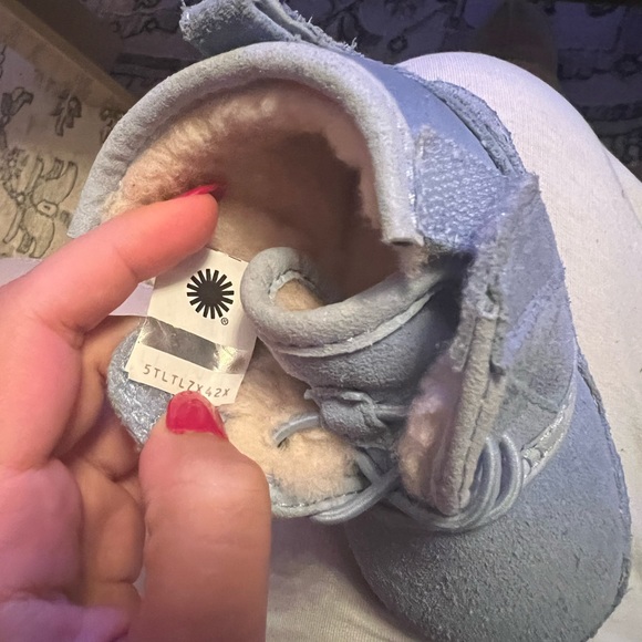 Ugg neumel limited edition color - Picture 8 of 8